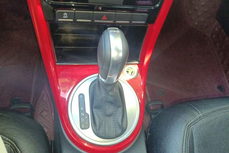 Used Volkswagen Beetle 2017 180TSI Yile Edition Gear Lever