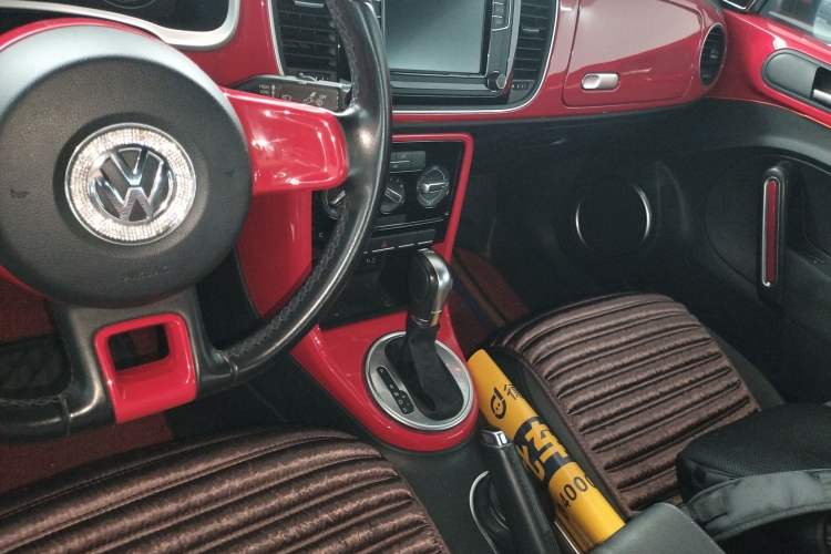 Used Volkswagen Beetle 2017 180TSI Yile Edition Gear Lever