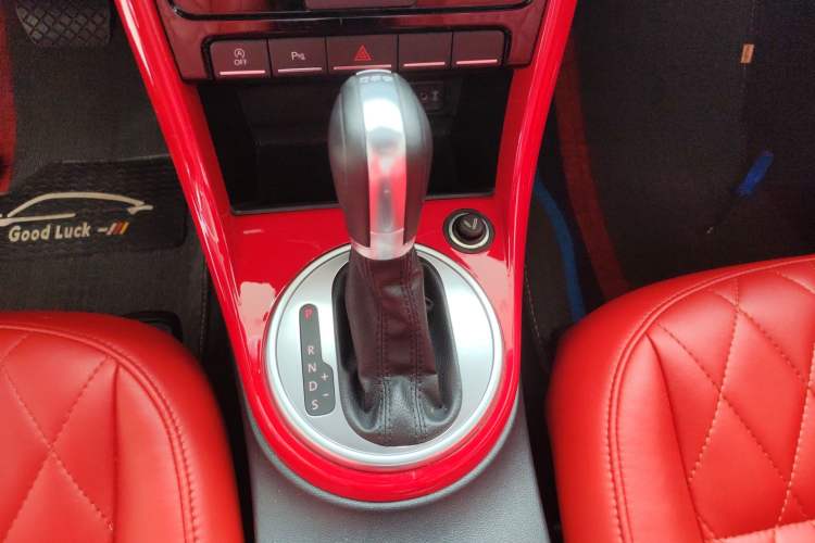 Used Volkswagen Beetle 2017 180TSI Yile Edition Gear Lever