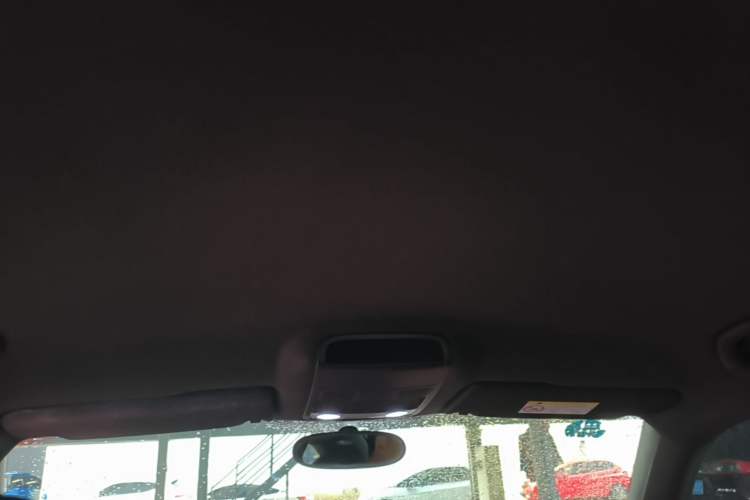 Used Volkswagen Beetle 2017 180TSI Yile Edition Headliner