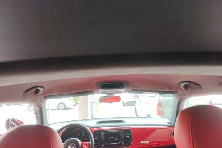 Used Volkswagen Beetle 2017 180TSI Yile Edition Headliner