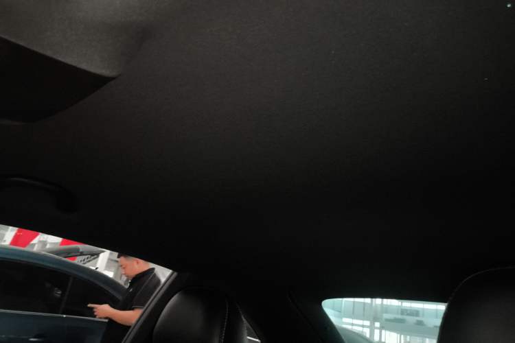 Used Volkswagen Beetle 2017 180TSI Yile Edition Headliner