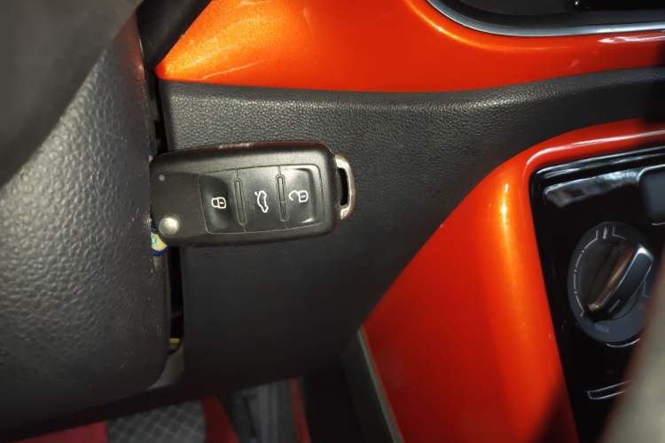 Used Volkswagen Beetle 2017 180TSI Yile Edition Interior 1