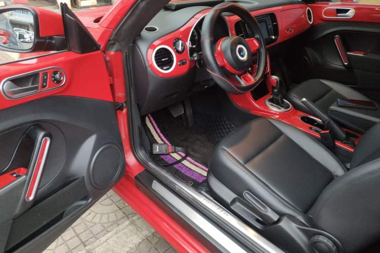 Used Volkswagen Beetle 2017 180TSI Yile Edition Interior 3
