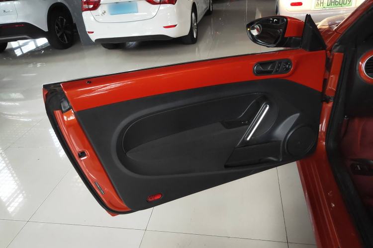 Used Volkswagen Beetle 2017 180TSI Yile Edition Interior 8