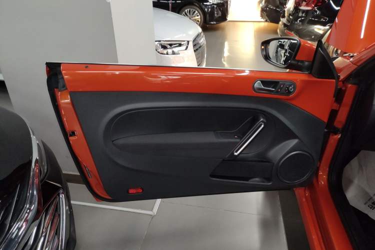 Used Volkswagen Beetle 2017 180TSI Shangle Edition Left Front Door Interior