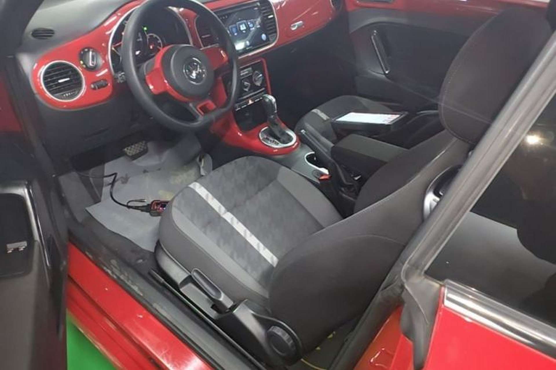 Used Volkswagen Beetle 2017 180TSI Yile Edition Left Front Seat