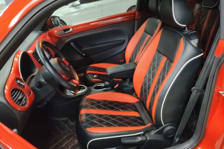 Used Volkswagen Beetle 2017 180TSI Shangle Edition Left Front Seat