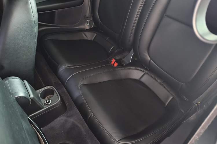 Used Volkswagen Beetle 2017 180TSI Yile Edition Left Rear Seat