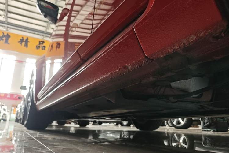Used Volkswagen Beetle 2017 180TSI Yile Edition Left Side Sill