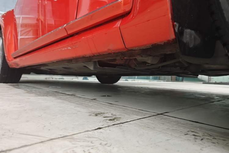 Used Volkswagen Beetle 2017 180TSI Yile Edition Left Side Sill