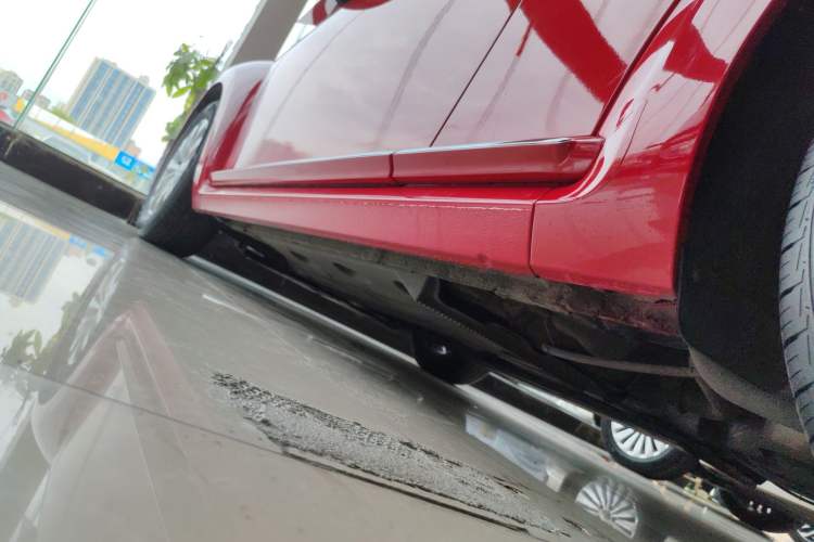 Used Volkswagen Beetle 2017 180TSI Yile Edition Left Side Sill