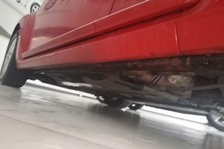 Used Volkswagen Beetle 2017 180TSI Yile Edition Left Side Sill