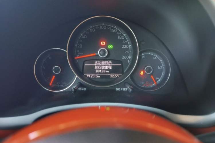 Used Volkswagen Beetle 2017 180TSI Yile Edition Odometer Close Up