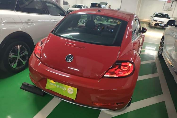 Used Volkswagen Beetle 2017 180TSI Yile Edition Rear Right 45 Deg