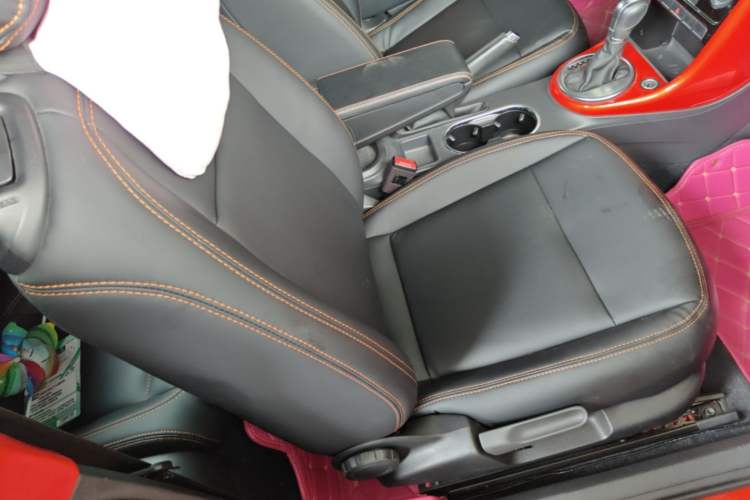 Used Volkswagen Beetle 2017 180TSI Yile Edition Right Front Seat