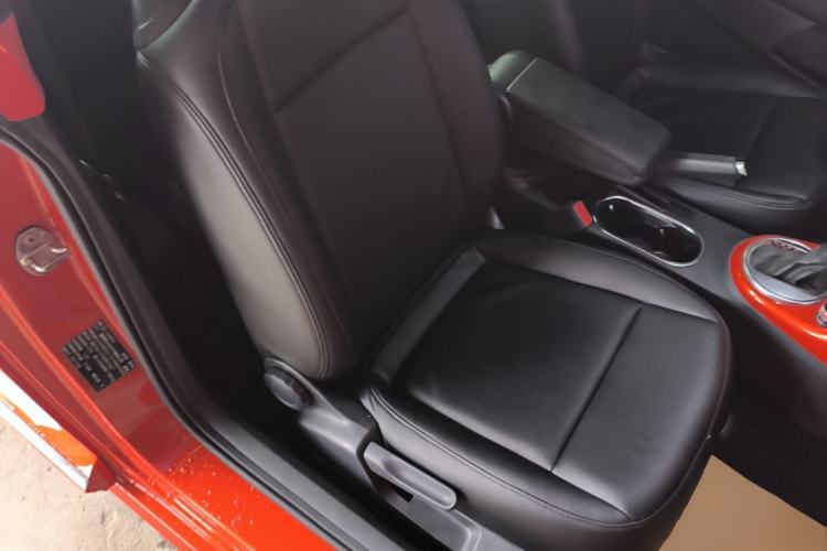 Used Volkswagen Beetle 2017 180TSI Yile Edition Right Front Seat