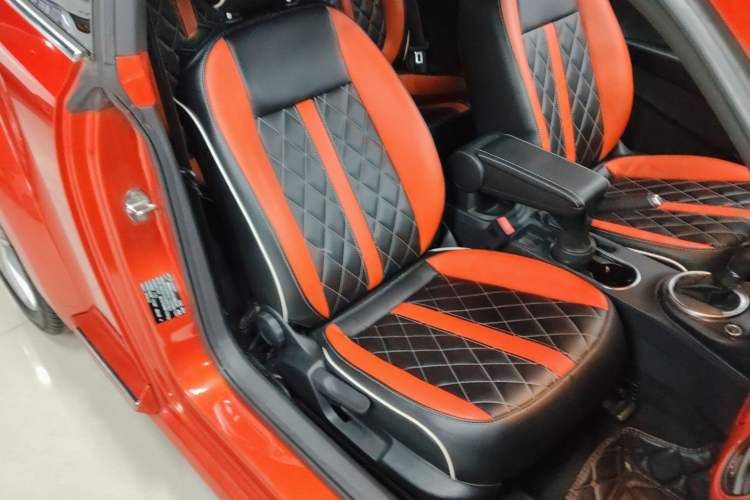 Used Volkswagen Beetle 2017 180TSI Shangle Edition Right Front Seat