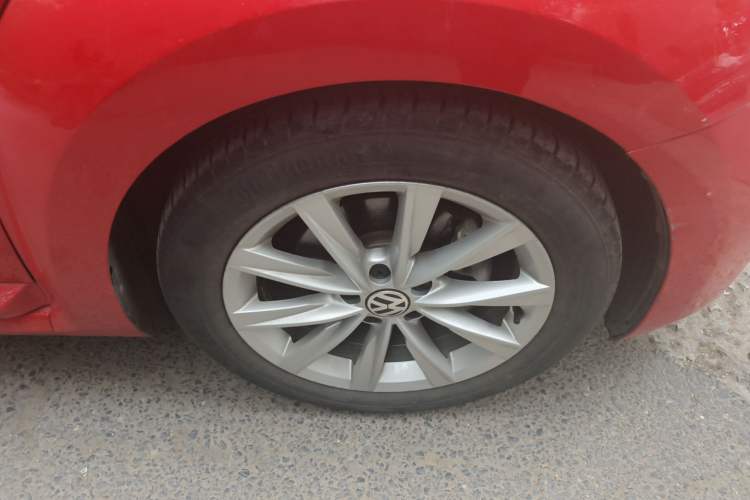 Used Volkswagen Beetle 2017 180TSI Shangle Edition Right Front Wheel Hub