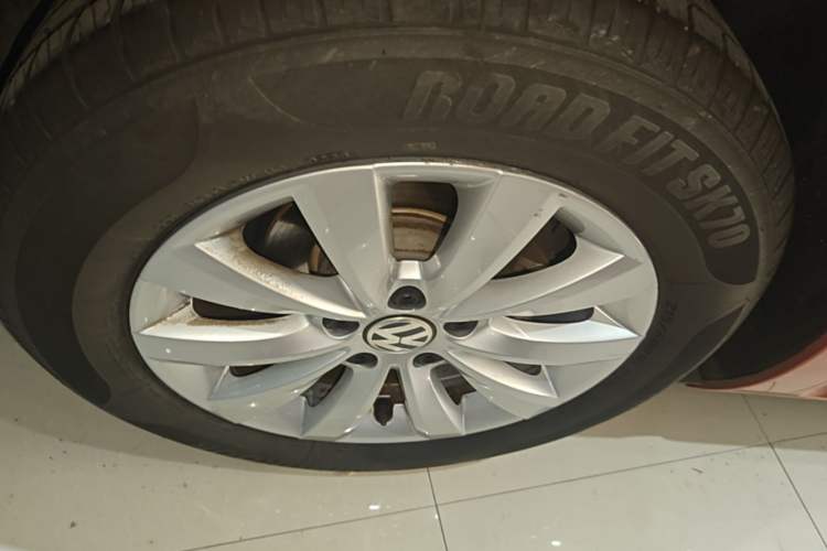 Used Volkswagen Beetle 2017 180TSI Yile Edition Right Rear Wheel Hub