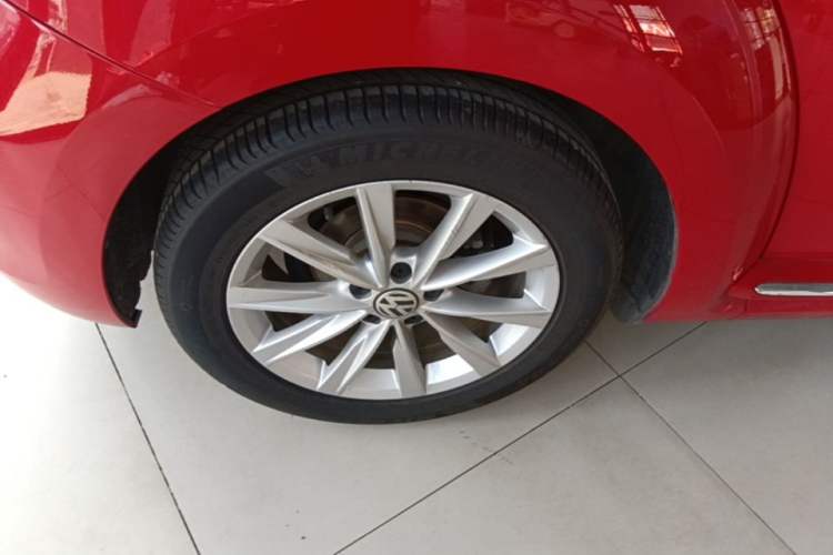 Used Volkswagen Beetle 2017 280TSI Zongle Edition Right Rear Wheel Hub