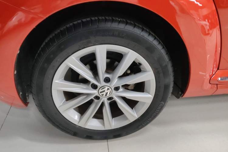 Used Volkswagen Beetle 2017 180TSI Shangle Edition Right Rear Wheel Hub