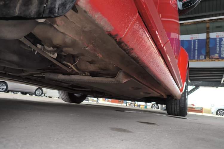 Used Volkswagen Beetle 2017 180TSI Yile Edition Right Side Sill