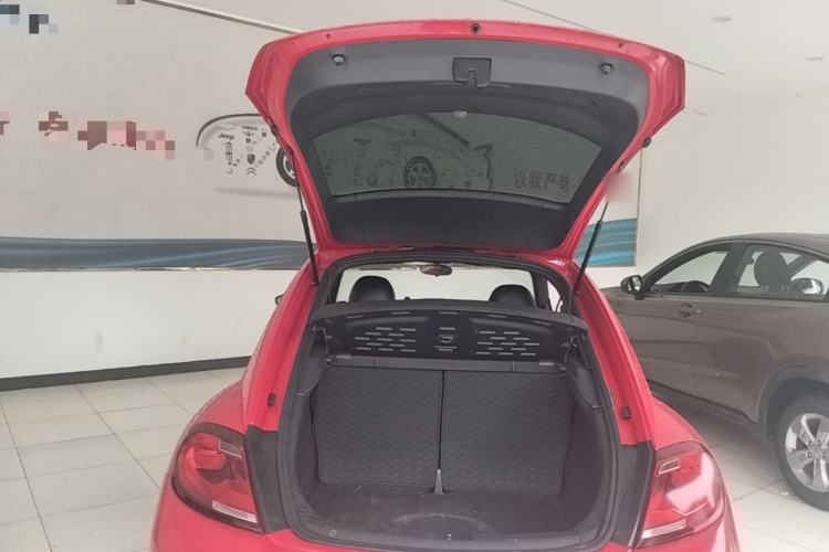 Used Volkswagen Beetle 2017 180TSI Yile Edition Trunk