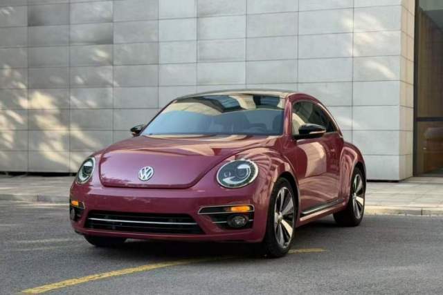 Used Volkswagen Beetle 2017 180TSI Pink Beauty Edition
