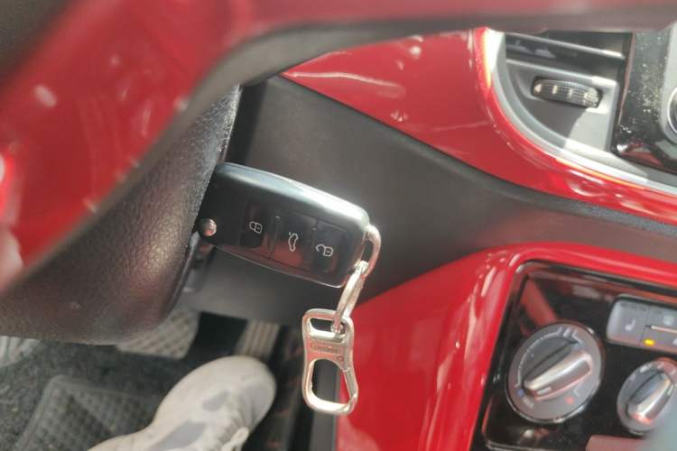Used Volkswagen Beetle 2017 180TSI Shangle Edition Vehicle Key