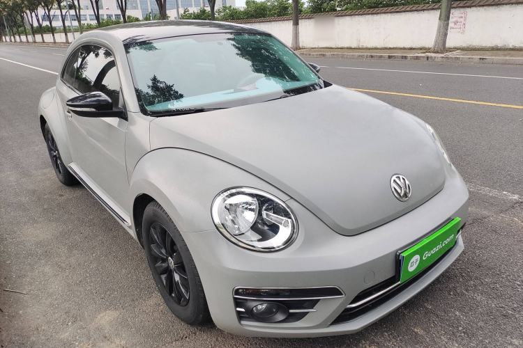 Used Volkswagen Beetle 2017 180TSI Yile Edition Front Right 45 Deg