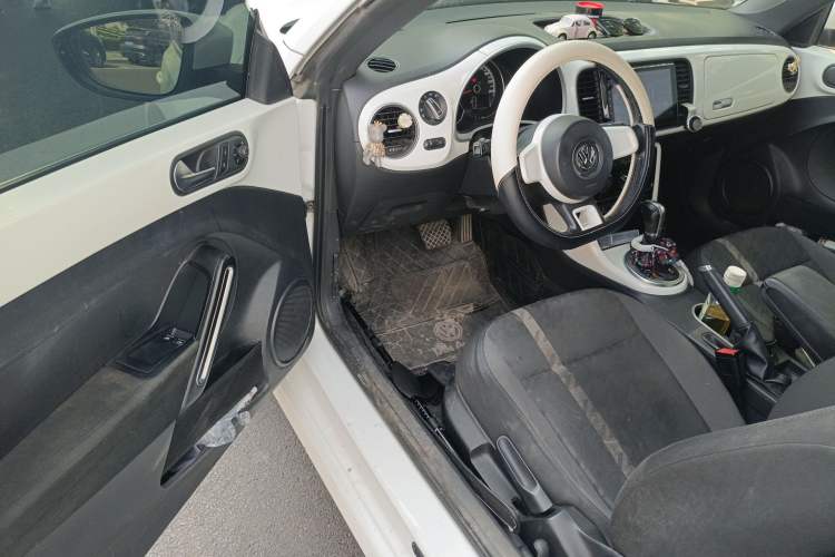 Used Volkswagen Beetle 2017 180TSI Shangle Edition Driver Seat