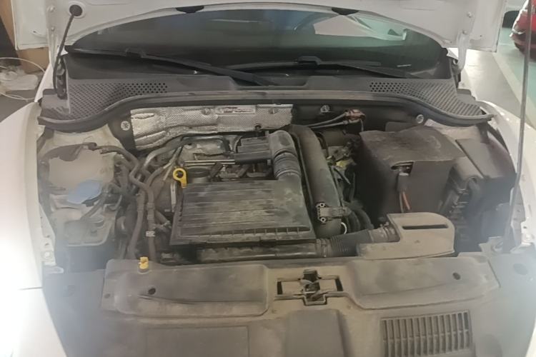 Used Volkswagen Beetle 2017 180TSI Yile Edition Engine Bay