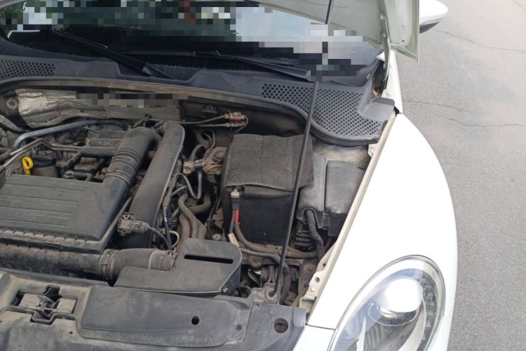 Used Volkswagen Beetle 2017 180TSI Shangle Edition Engine Bay Left