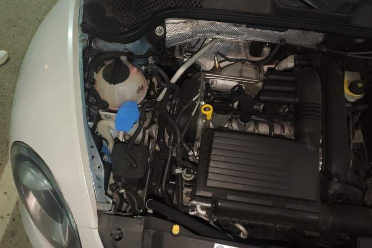 Used Volkswagen Beetle 2017 180TSI Yile Edition Engine Bay Right