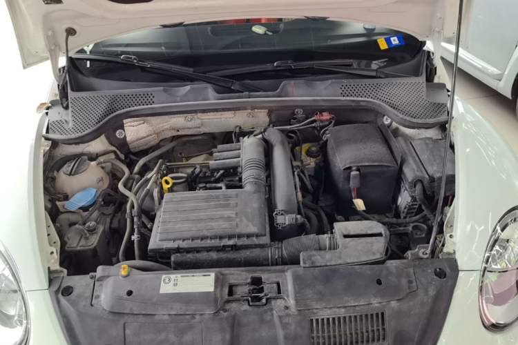 Used Volkswagen Beetle 2017 180TSI Yile Edition Engine Bay
