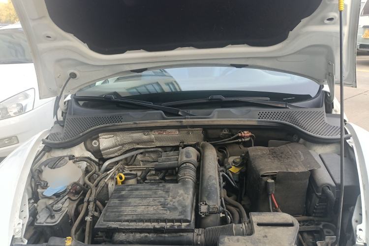 Used Volkswagen Beetle 2017 180TSI Yile Edition Engine Bay