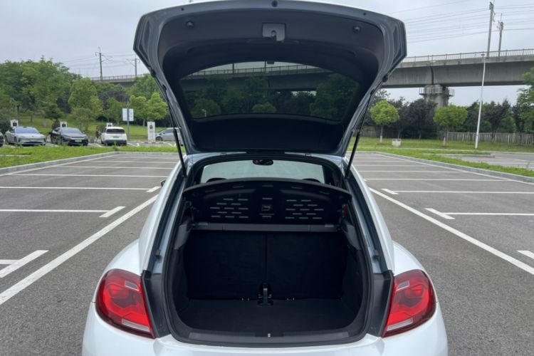 Used Volkswagen Beetle 2017 180TSI Yile Edition Exterior 10
