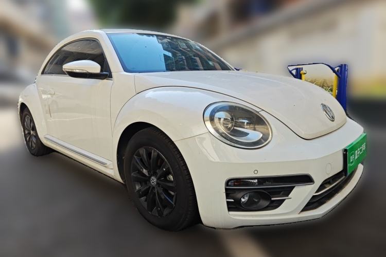 Used Volkswagen Beetle 2017 180TSI Yile Edition Front Right 45 Deg