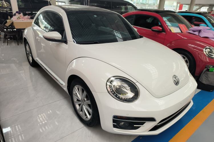 Used Volkswagen Beetle 2017 180TSI Shangle Edition Front Right 45 Deg