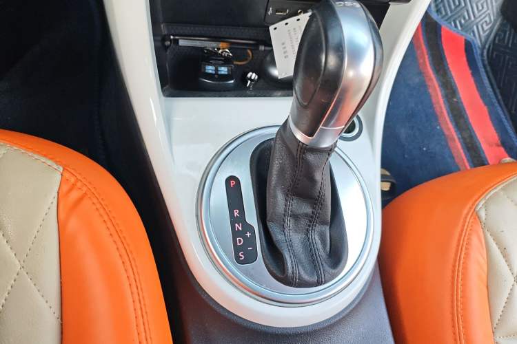 Used Volkswagen Beetle 2017 180TSI Yile Edition Gear Lever