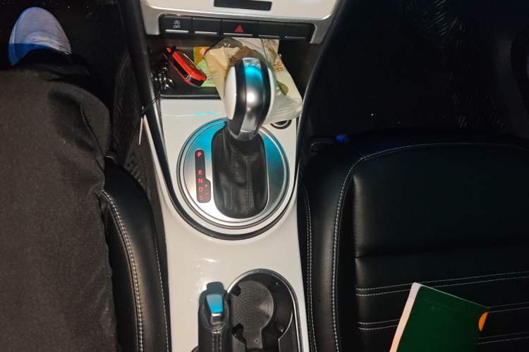 Used Volkswagen Beetle 2017 180TSI Yile Edition Gear Lever