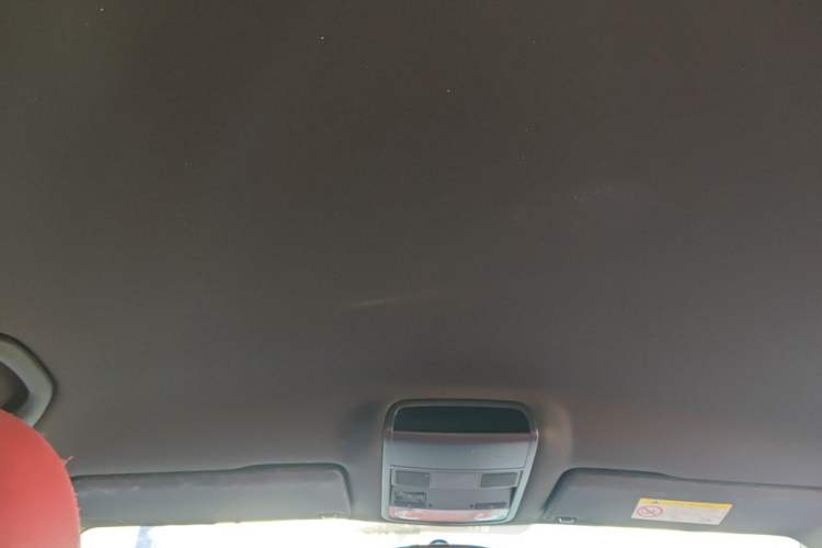 Used Volkswagen Beetle 2017 180TSI Yile Edition Headliner