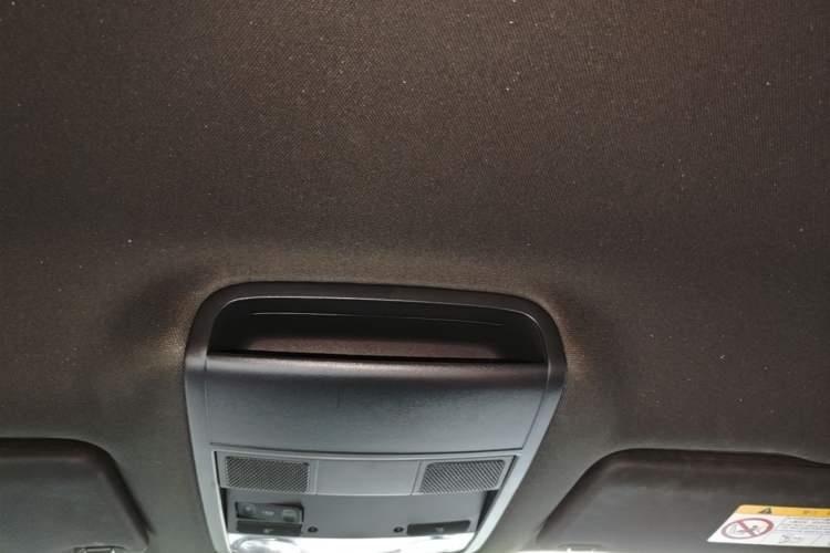 Used Volkswagen Beetle 2017 180TSI Yile Edition Headliner