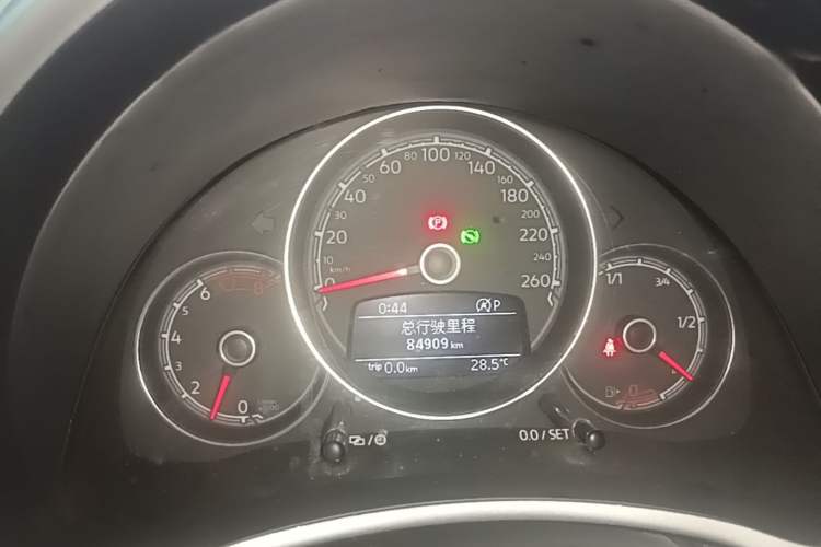 Used Volkswagen Beetle 2017 180TSI Yile Edition Instrument Cluster