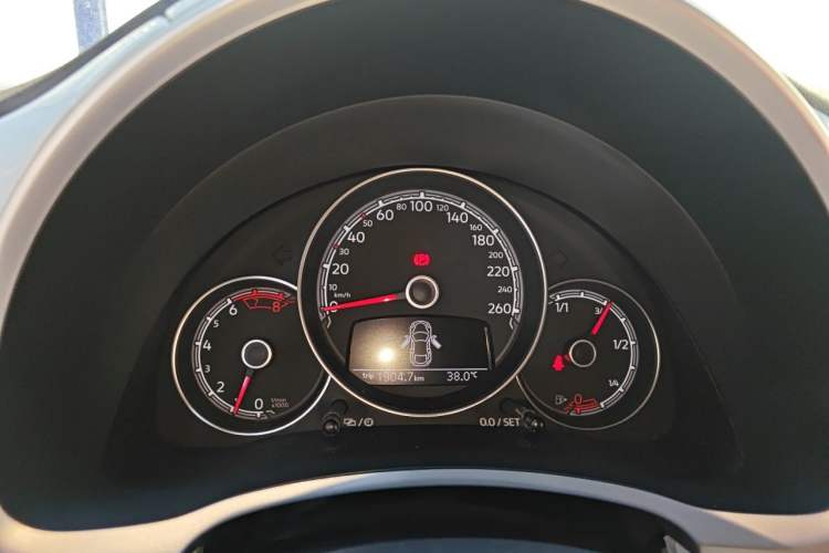 Used Volkswagen Beetle 2017 180TSI Yile Edition Instrument Cluster