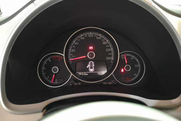 Used Volkswagen Beetle 2017 180TSI Yile Edition Instrument Cluster