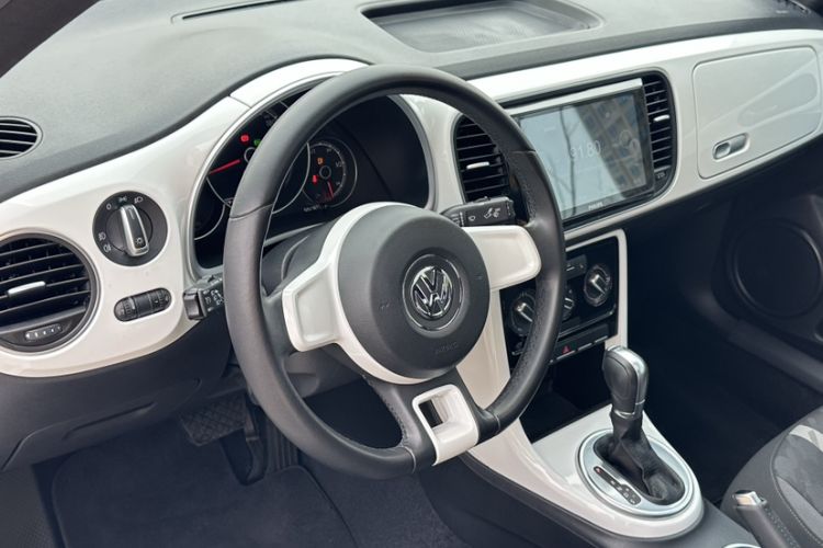 Used Volkswagen Beetle 2017 180TSI Shangle Edition Interior 3