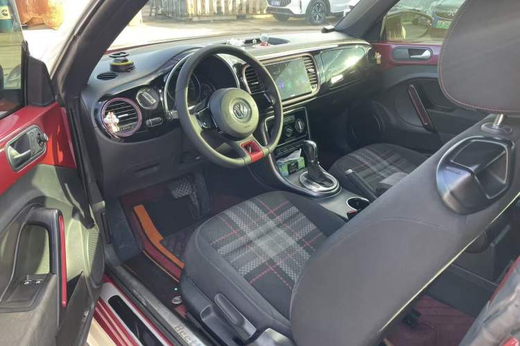 Used Volkswagen Beetle 2017 180TSI Shangle Edition Interior 3