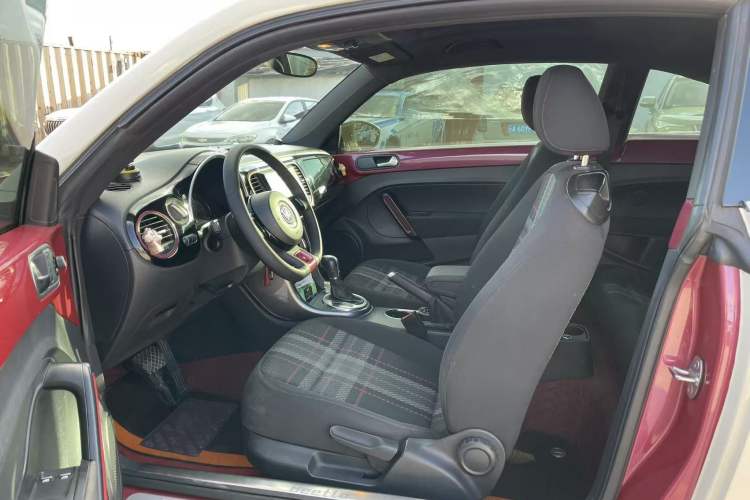 Used Volkswagen Beetle 2017 180TSI Shangle Edition Interior 4